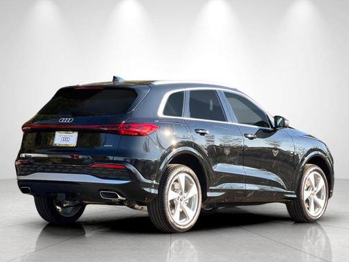 2025 Audi Q5 Premium Plus TFSI quattro S tronic