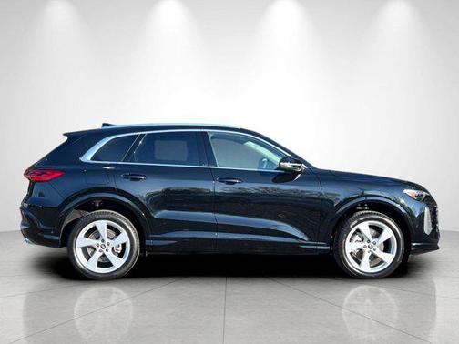 2025 Audi Q5 Premium Plus TFSI quattro S tronic