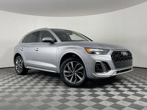 2025 Audi Q5 45 S line Premium