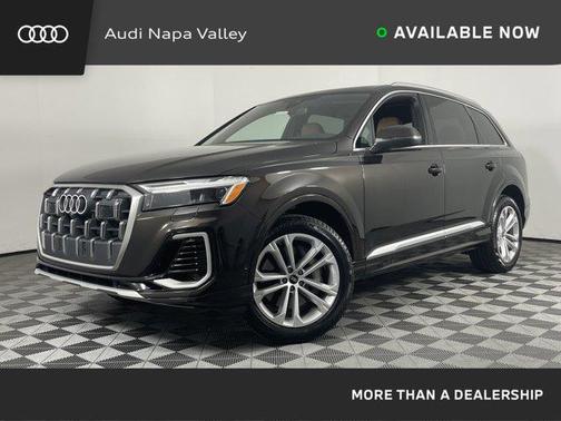 2025 Audi Q7 55 Premium Plus