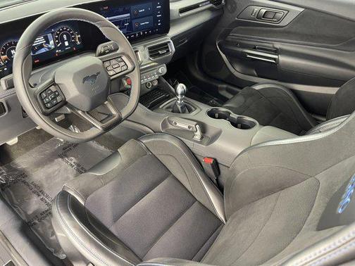 2024 Ford Mustang Dark Horse Fastback