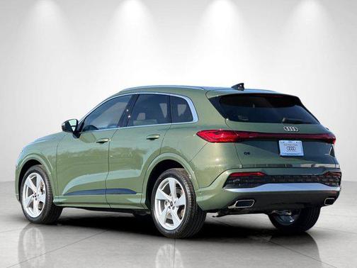2025 Audi Q5 Prestige TFSI quattro S tronic