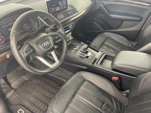 2018 Audi Q5 2.0T Premium Plus