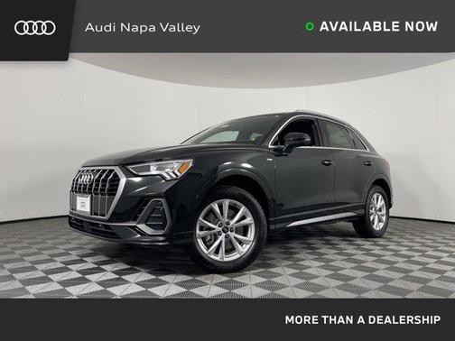 2025 Audi Q3 Premium 45 TFSI S line quattro Tiptronic