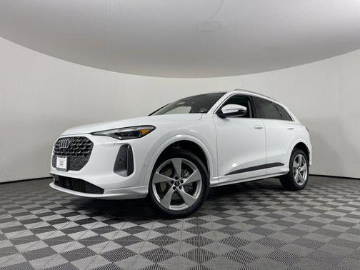 2025 Audi Q5 Premium Plus TFSI quattro S tronic