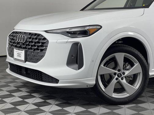 2025 Audi Q5 Premium Plus TFSI quattro S tronic