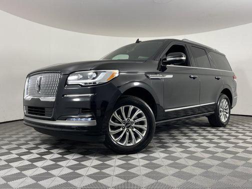 2023 Lincoln Navigator Standard