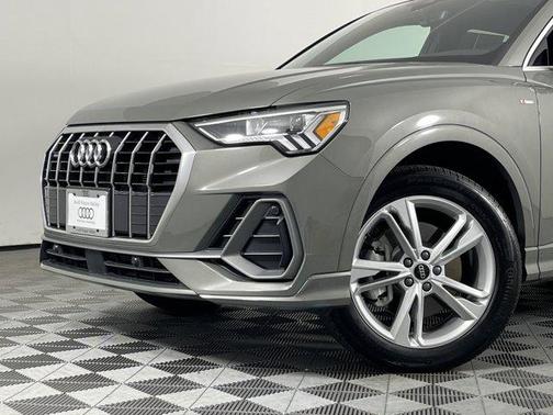 2023 Audi Q3 Premium 45 TFSI S line quattro Tiptronic