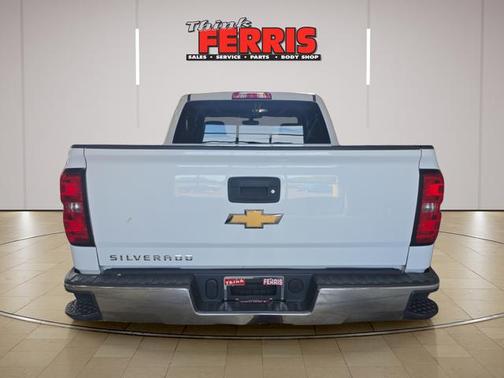 Summit White 2018 Chevrolet Silverado 1500 WT
