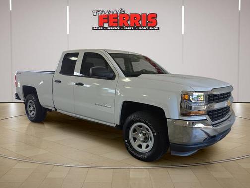 Summit White 2018 Chevrolet Silverado 1500 WT