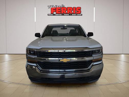 Summit White 2018 Chevrolet Silverado 1500 WT
