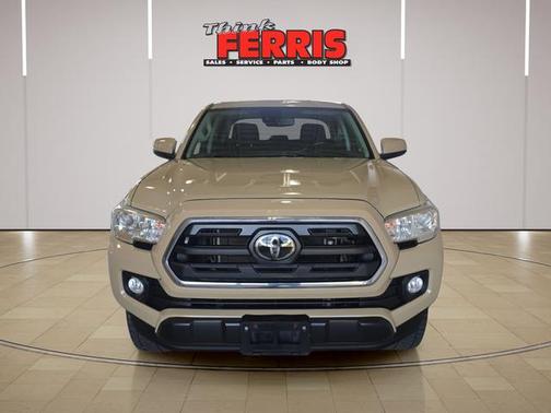 Quicksand 2019 Toyota Tacoma SR5