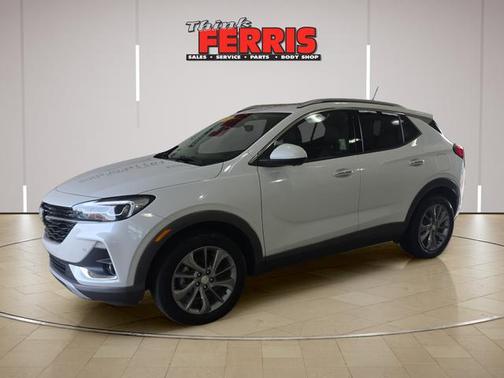 White Frost Tri-Coat 2022 Buick Encore GX Essence