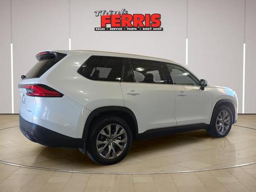 Pearl 2024 Toyota Grand Highlander LIMITED
