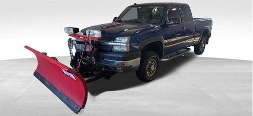 2004 Chevrolet Silverado 2500 LS H/D Extended Cab