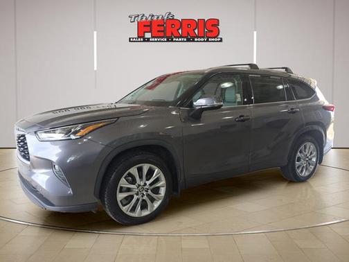 Magnetic Gray Metallic 2023 Toyota Highlander Limited