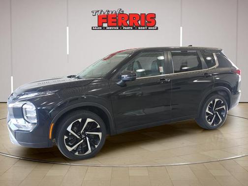 Black Diamond 2022 Mitsubishi Outlander SE