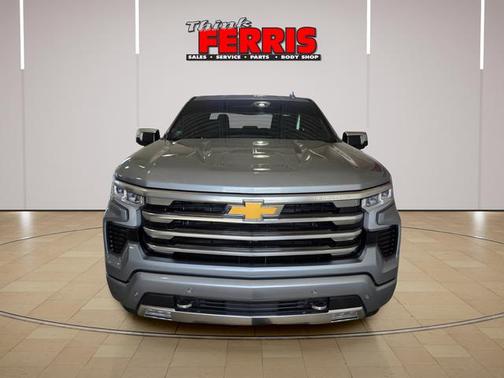 Sterling Gray Metallic 2024 Chevrolet Silverado 1500 High Country