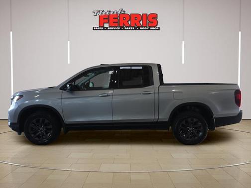 Silver Metallic 2023 Honda Ridgeline Sport