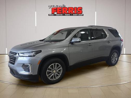 Sterling Gray Metallic 2023 Chevrolet Traverse LT Cloth