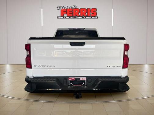 Summit White 2026 Chevrolet Silverado 1500 Custom Trail Boss