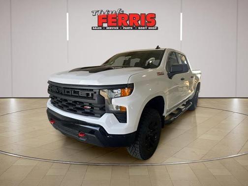 Summit White 2026 Chevrolet Silverado 1500 Custom Trail Boss