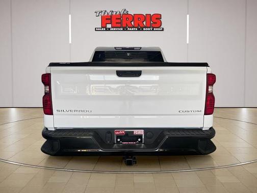 Summit White 2026 Chevrolet Silverado 1500 Custom Trail Boss