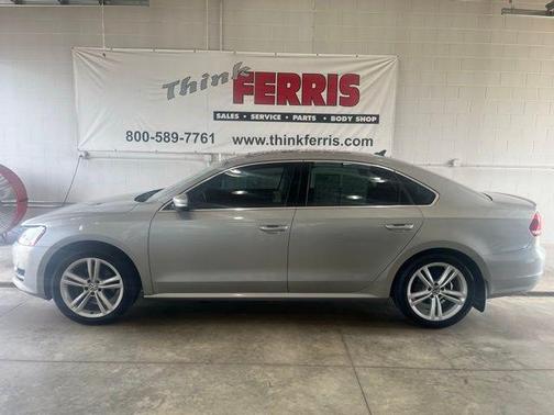 2014 Volkswagen Passat 1.8T SE