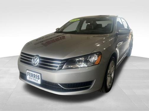 2014 Volkswagen Passat 1.8T SE