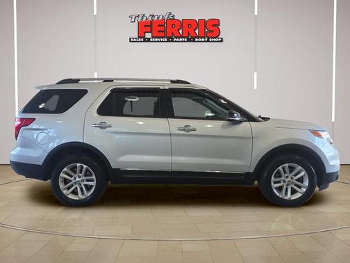Ingot Silver 2014 Ford Explorer XLT