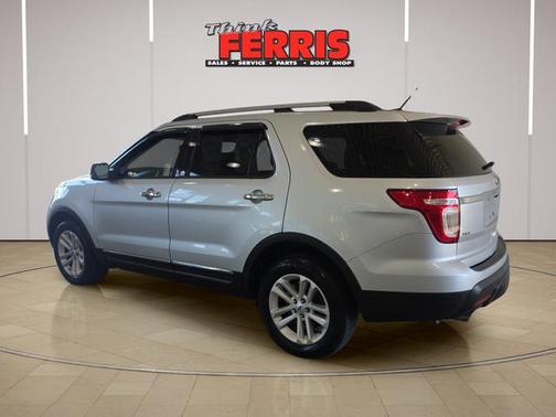 Ingot Silver 2014 Ford Explorer XLT