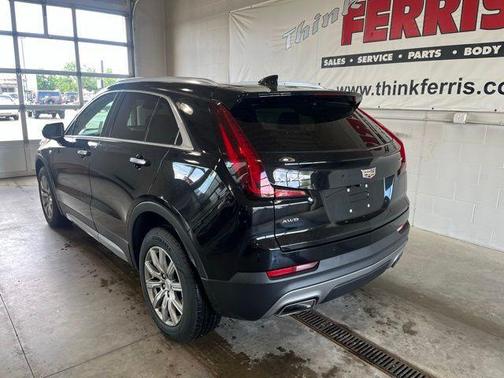 2019 Cadillac XT4 Premium Luxury