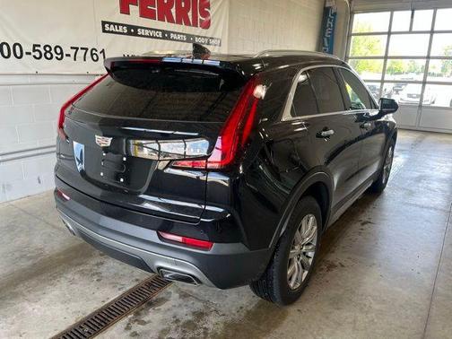 2019 Cadillac XT4 Premium Luxury