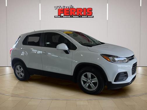 Summit White 2020 Chevrolet Trax LS
