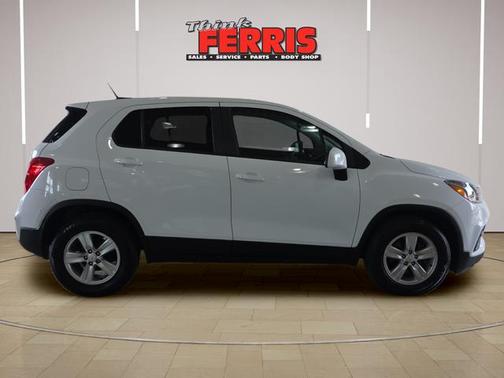 Summit White 2020 Chevrolet Trax LS