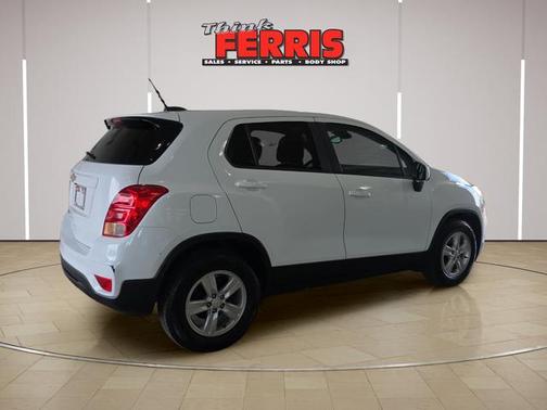 Summit White 2020 Chevrolet Trax LS