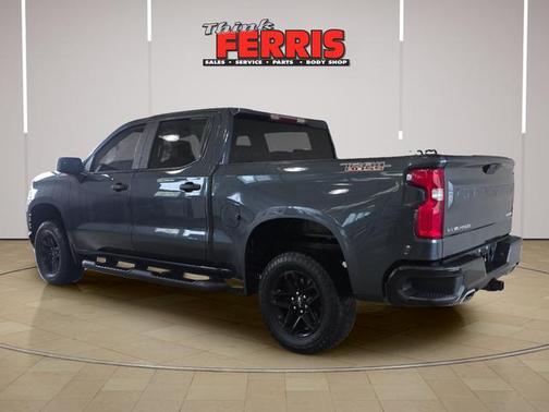 Shadow Gray Metallic 2020 Chevrolet Silverado 1500 Custom Trail Boss