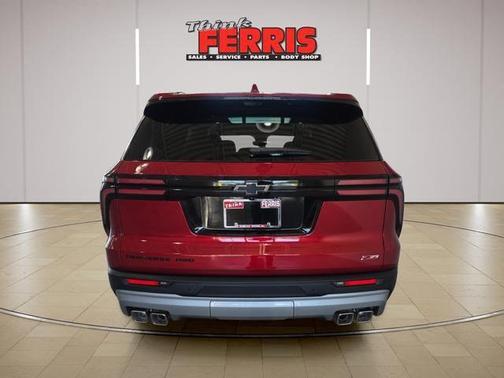 Radiant Red 2026 Chevrolet Traverse Z71