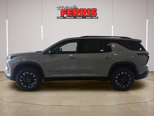 Sandstone Gray 2026 Chevrolet Traverse Z71
