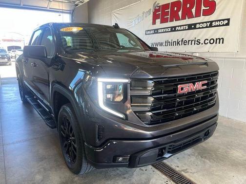 2022 GMC Sierra 1500 Elevation