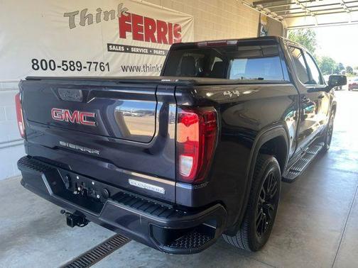 2022 GMC Sierra 1500 Elevation
