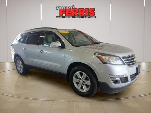 Silver Ice Metallic 2014 Chevrolet Traverse 2LT