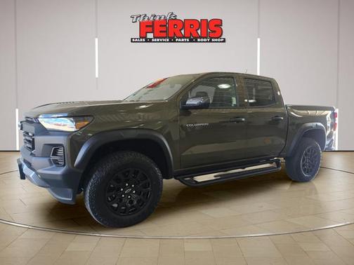 Harvest Gold / Bronze 2025 Chevrolet Colorado Trail Boss