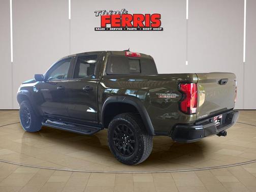 Harvest Gold / Bronze 2025 Chevrolet Colorado Trail Boss