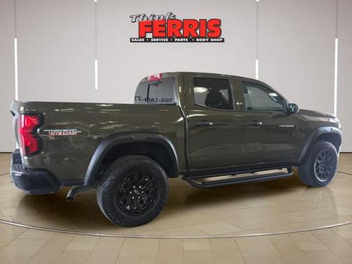Harvest Gold / Bronze 2025 Chevrolet Colorado Trail Boss