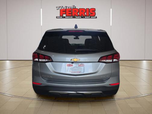 Sterling Gray Metallic 2023 Chevrolet Equinox 1LT