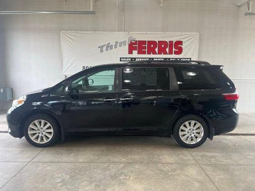 2015 Toyota Sienna XLE