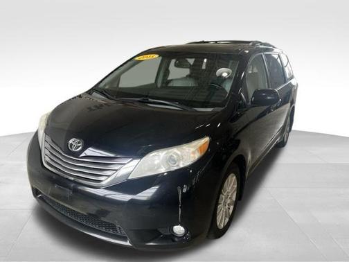 2015 Toyota Sienna XLE