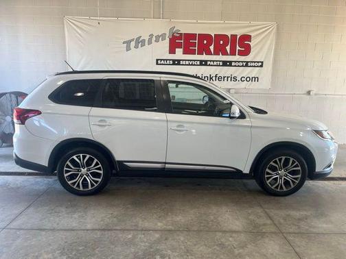 2016 Mitsubishi Outlander