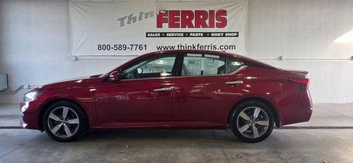 2020 Nissan Altima 2.5 SV